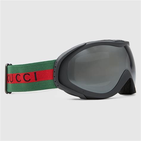 gucci ski glasses.